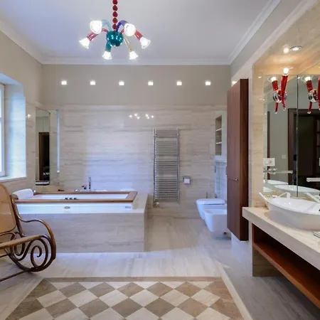 Villa Castello Split: Luxury Seafront With Private Pool And *