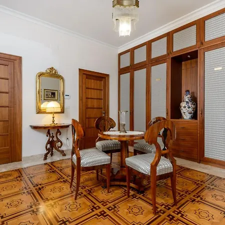 Luxury Seafront Castello Near Old Town With Private Pool *
