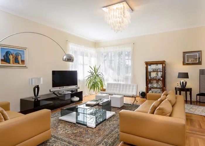 Vila Luxury Seafront Castello With Heated Pool, Jacuzzi And Sauna At The In *