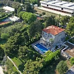 Villa Luxury Seafront Castello Near Old Town With Private Pool