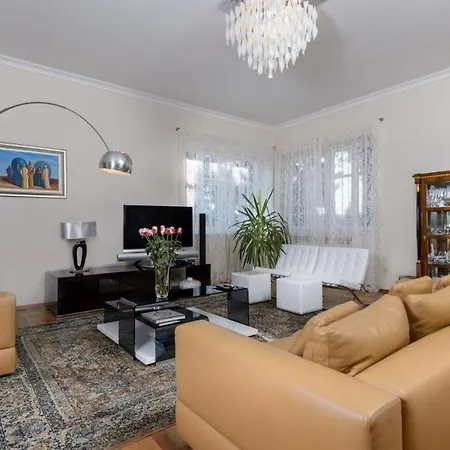 Castello Split: Luxury Seafront With Private Pool And Split