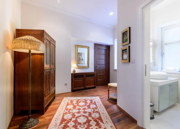 Βίλα Luxury Seafront Castello With Heated Pool, Jacuzzi And Sauna At The In *