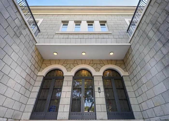 Luxury Seafront Castello With Heated Pool, Jacuzzi And Sauna At The In 빌라